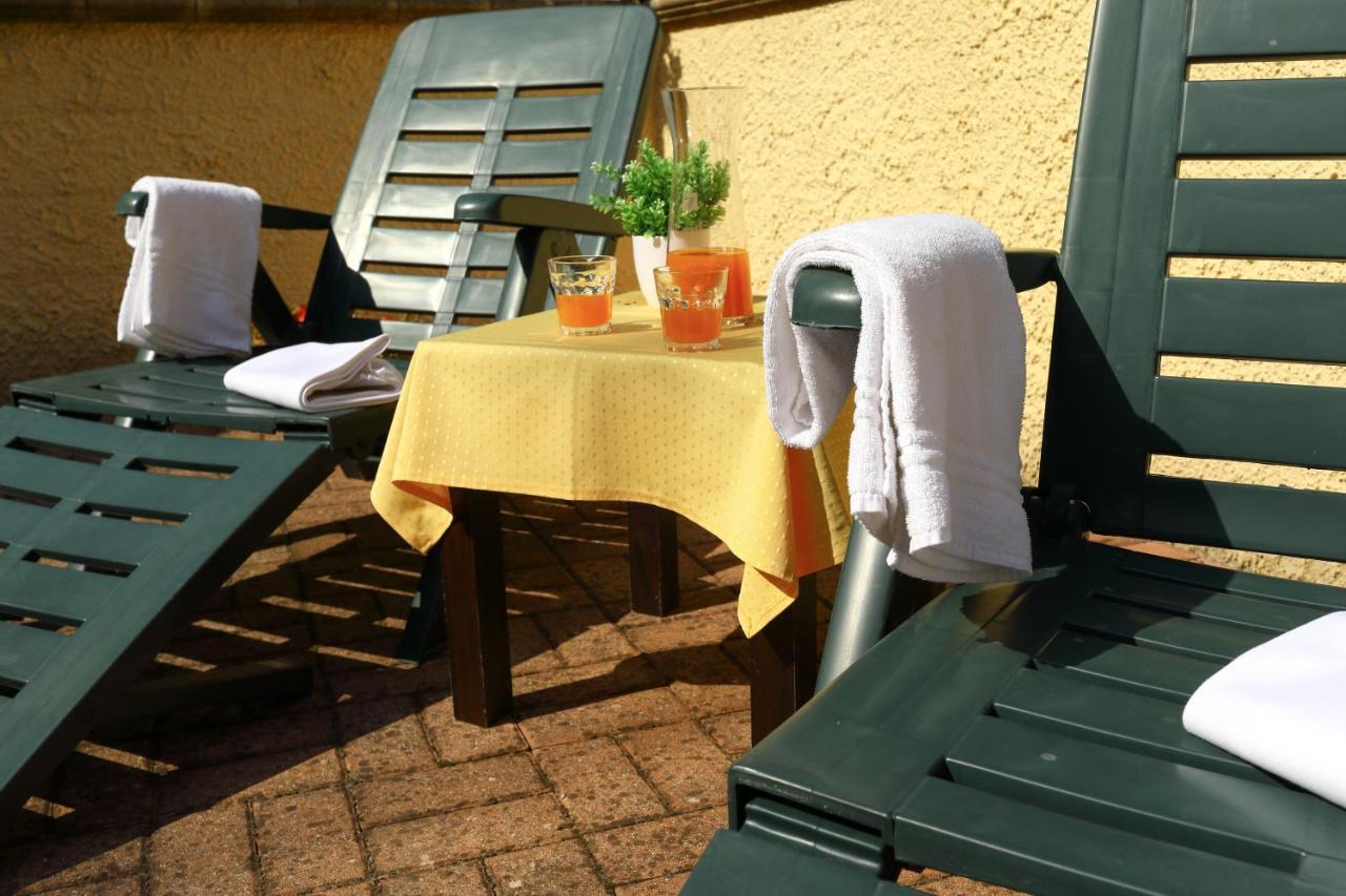 Ingarda Rooms Cavalcaselle Zewnętrze zdjęcie
