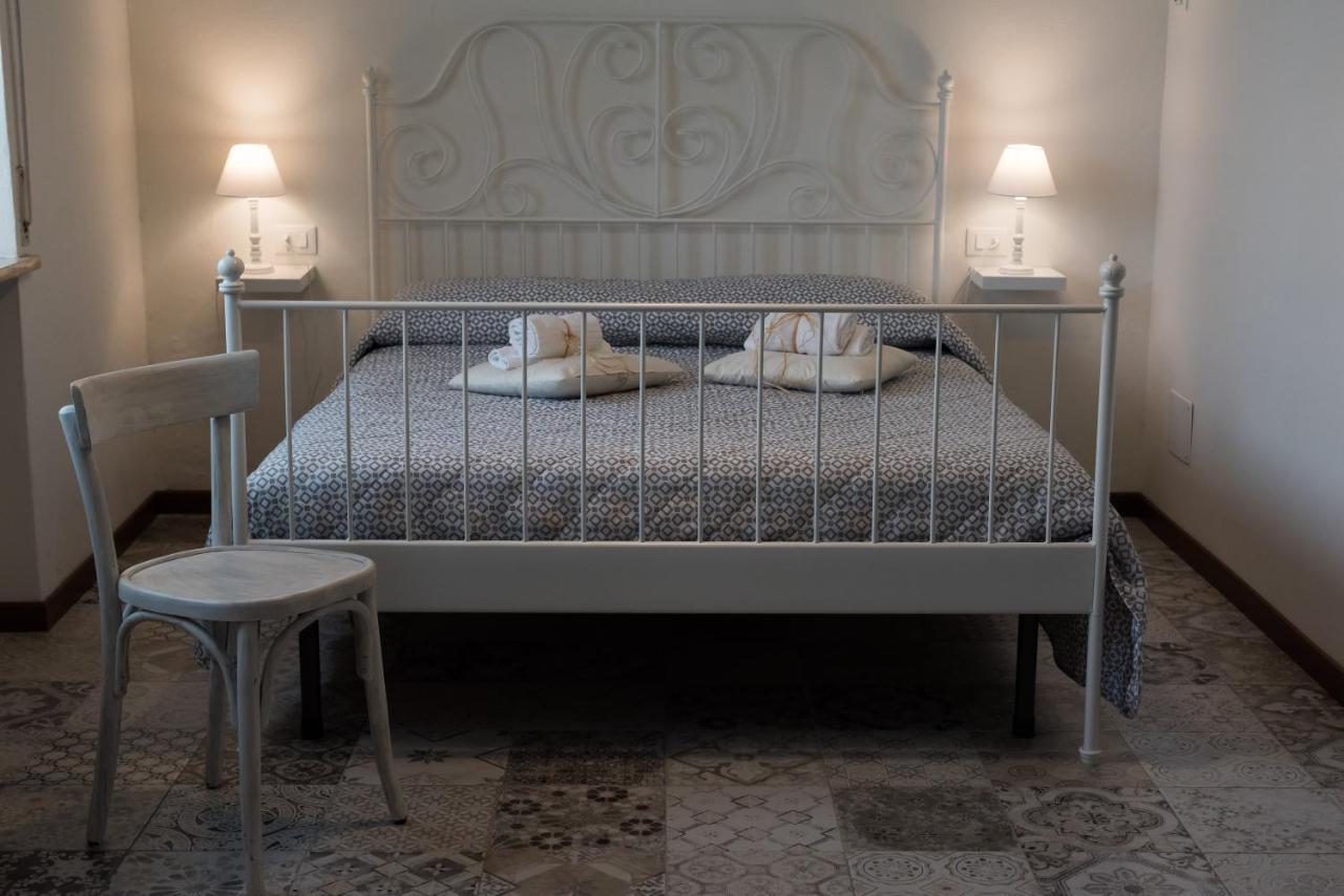 Ingarda Rooms Cavalcaselle Zewnętrze zdjęcie